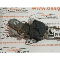 ELEVALUNAS ELECTRICO DCHO.