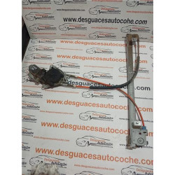 ELEVALUNAS ELECTRICO DCHO.