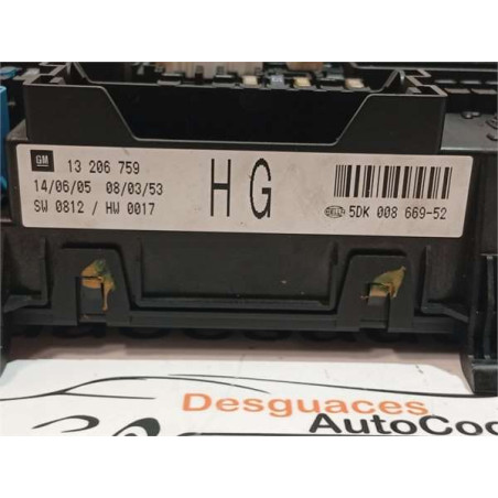 CAJA FUSIBLES/RELE