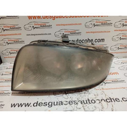 FARO DEL. IZDO.